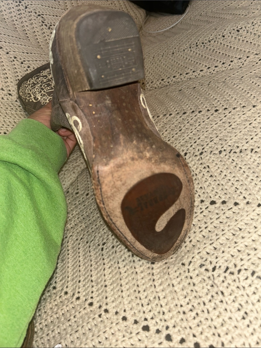 Corral Brown Embroidered Western Heeled Boots - Picture 11 of 13